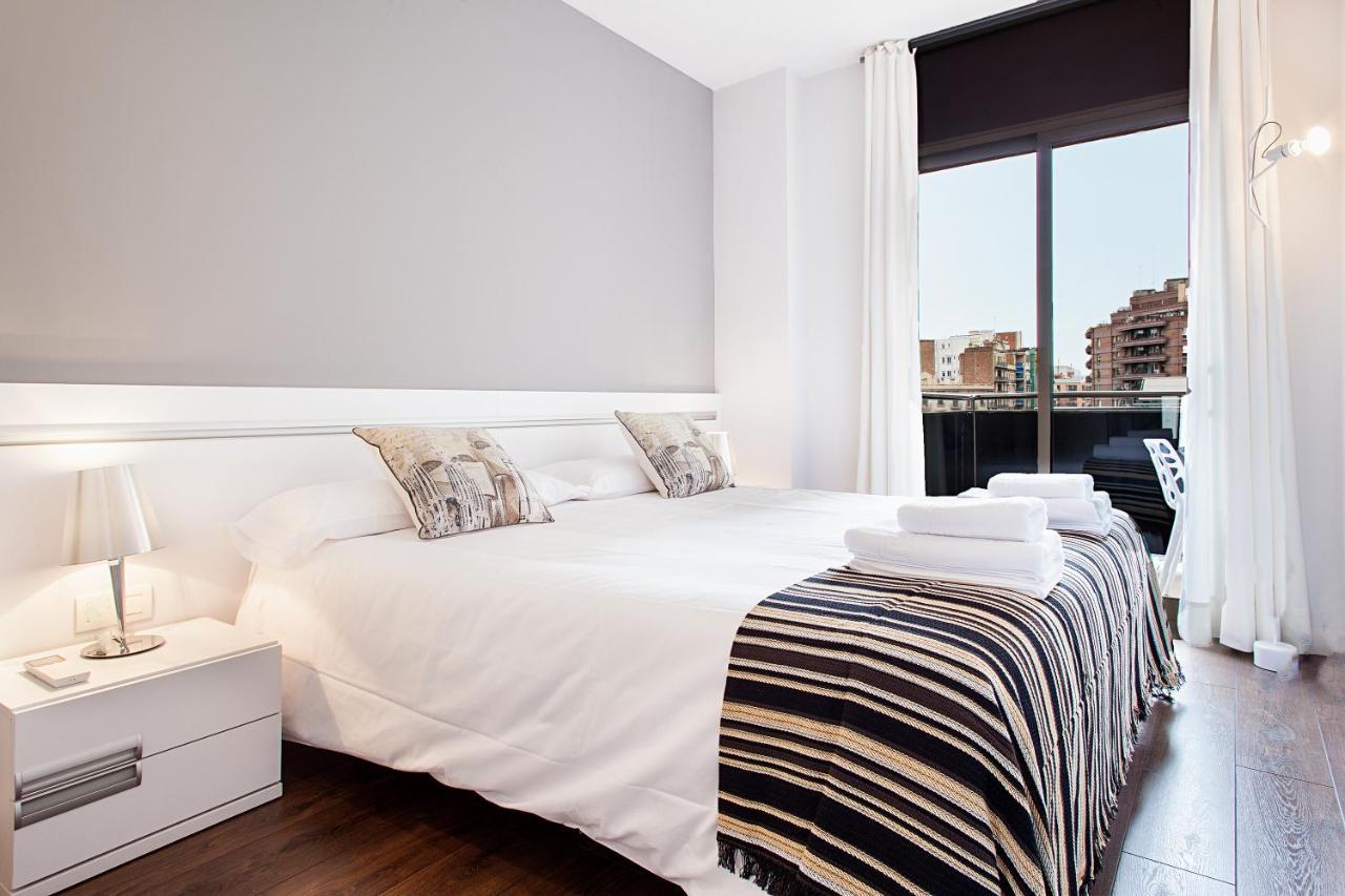 Suites4Days Provenza Apartment บาร์เซโลนา ภายนอก รูปภาพ